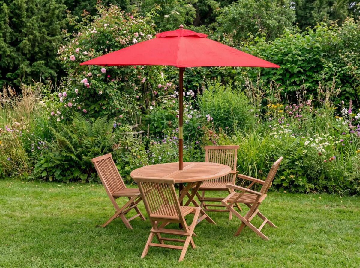 red-2-5m-round-wooden-garden-parasol-03